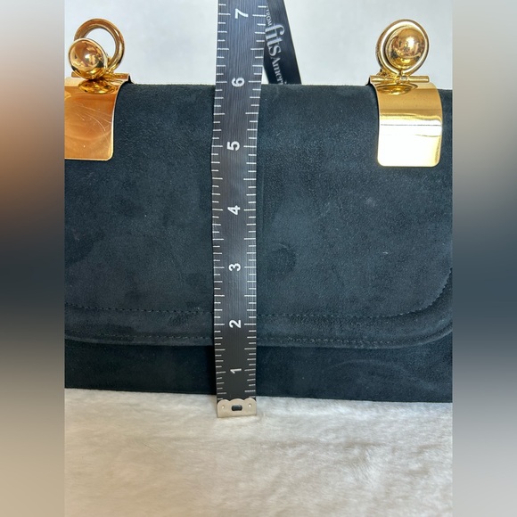 Vintage 1960 Meyers Made in USA Black Suede Gold Chain Strap Shoulder Bag Purse - Picture 10 of 12